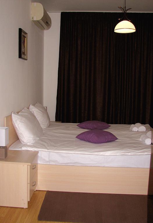 Two-Bedroom Apartment Donika ซาเรโว ภายนอก รูปภาพ